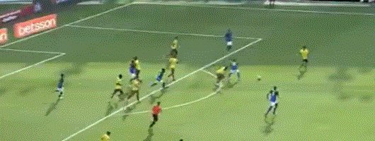 【世预赛】内马尔连造威胁 巴西客平哥伦比亚止全胜