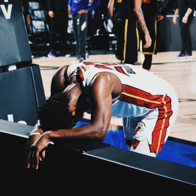 开云体育下载-球场硬汉也是饮食极简主义者 巴特勒痴迷西洋骨牌