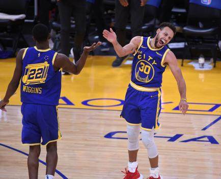 kaiyun-勇士正摆脱库里依赖症 挑战者心态助他们创造奇迹